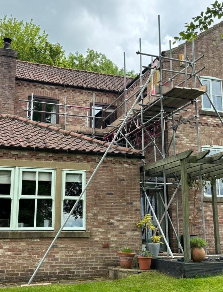 scaffolding-marton-cum-grafton-village